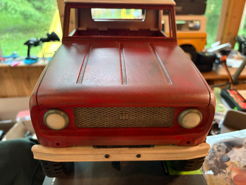 1/10 scale Scout on axial 10.3 roller